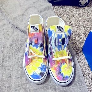 Tie Dye Sk8-Hi Vans